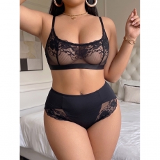 Plus Size Floral Lace Two Piece Lingerie Set